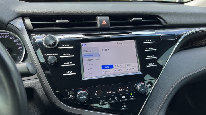 Toyota Camry Comfort 2017