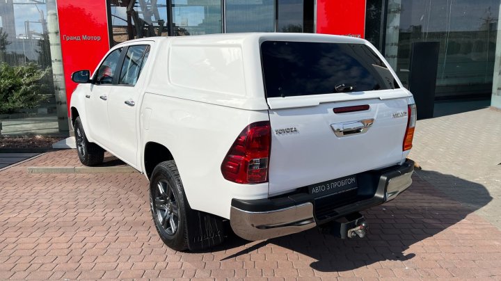 Toyota Hilux Comfort 2023