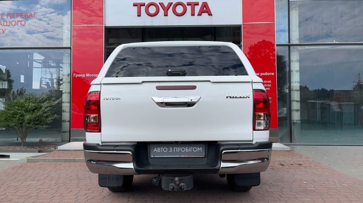 Toyota Hilux Comfort 2023