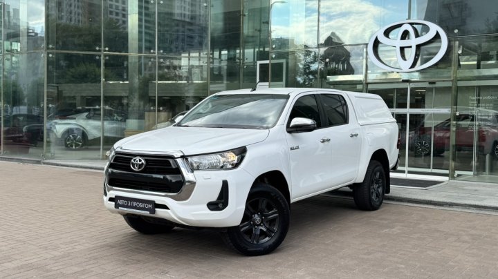 Toyota Hilux Comfort 2023