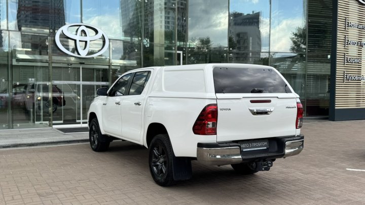 Toyota Hilux Comfort 2023