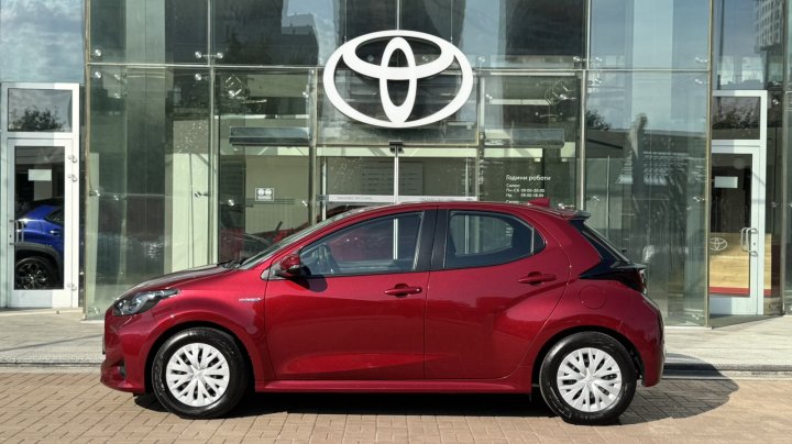 Toyota Yaris Active 2021