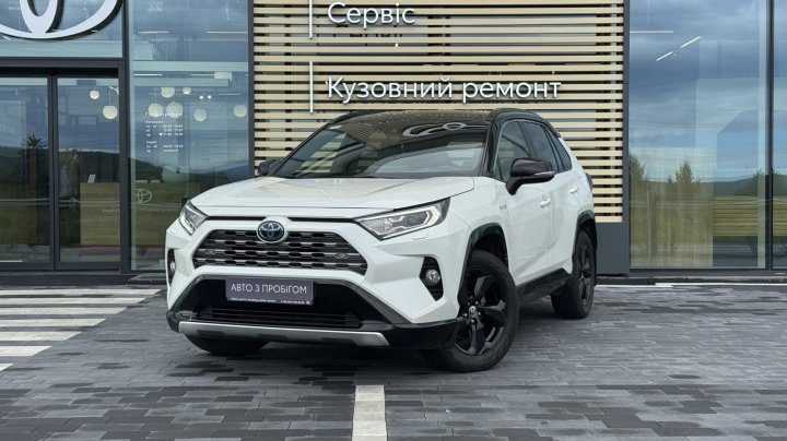 Toyota RAV4 Style 2020