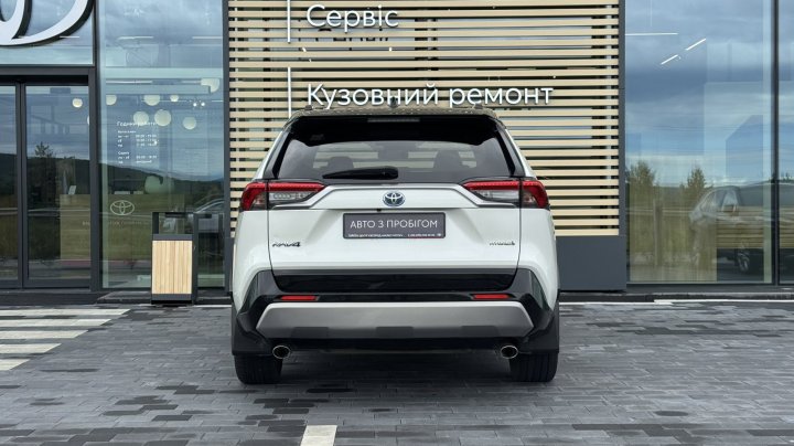 Toyota RAV4 Style 2020