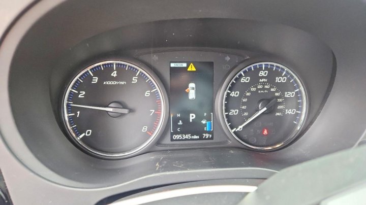 Mitsubishi Outlander  2018