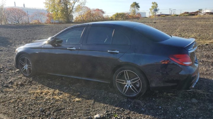 Mercedes-Benz E  2019