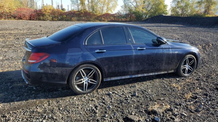 Mercedes-Benz E  2019