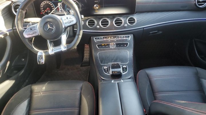 Mercedes-Benz E  2019