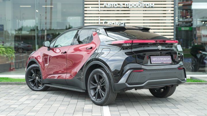 Toyota C-HR GR SPORT 2025