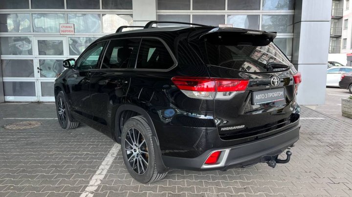 Toyota Highlander Prestige 2019