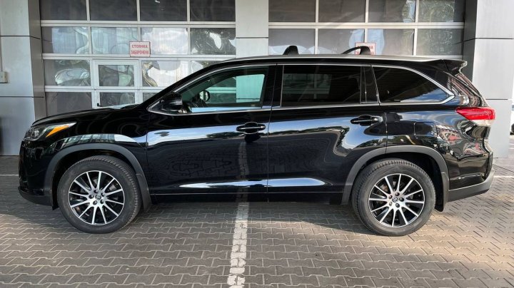 Toyota Highlander Prestige 2019