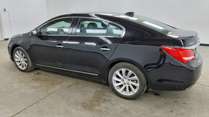 Buick Lacrosse  2016