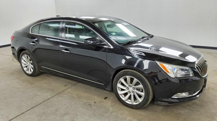Buick Lacrosse  2016