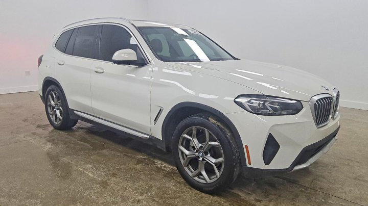 BMW X3  2023