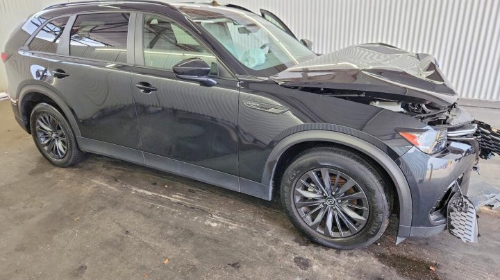 Mazda CX-70  2025