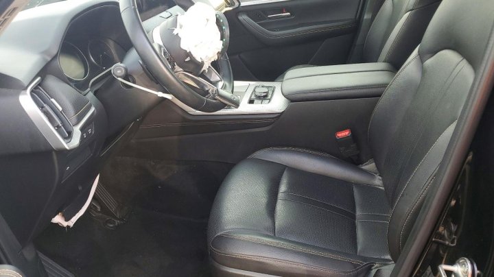 Mazda CX-70  2025