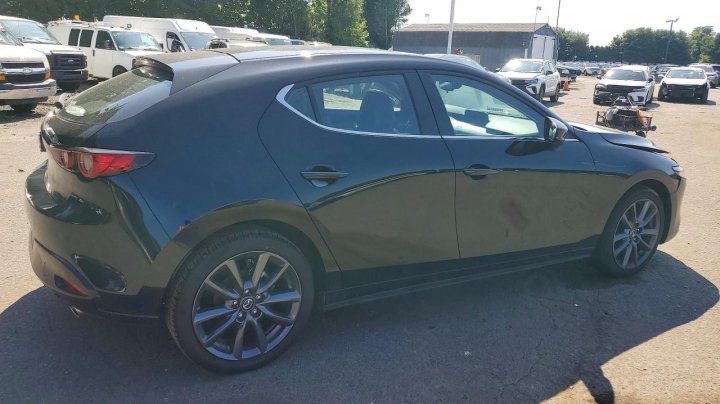 Mazda 3  2026
