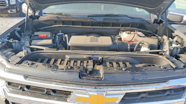 Chevrolet Silverado  2026