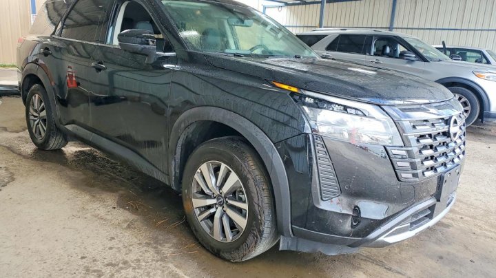 Nissan Pathfinder  2026