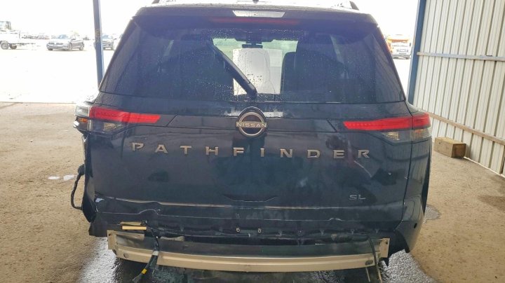 Nissan Pathfinder  2026
