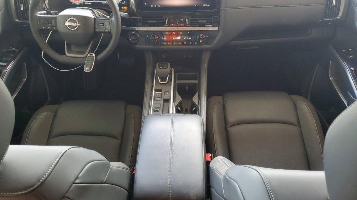 Nissan Pathfinder  2026