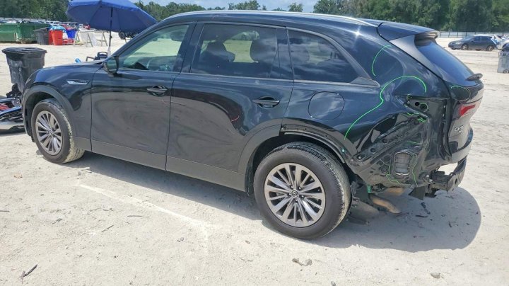 Mazda CX-90  2025