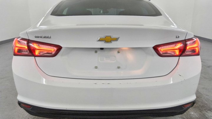 Chevrolet Malibu  2022