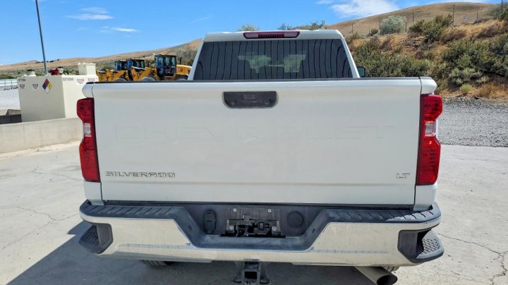 Chevrolet Silverado  2025