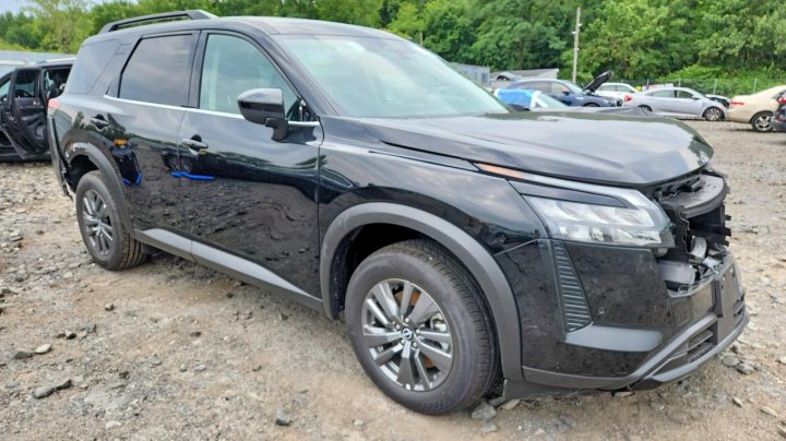 Nissan Pathfinder  2026