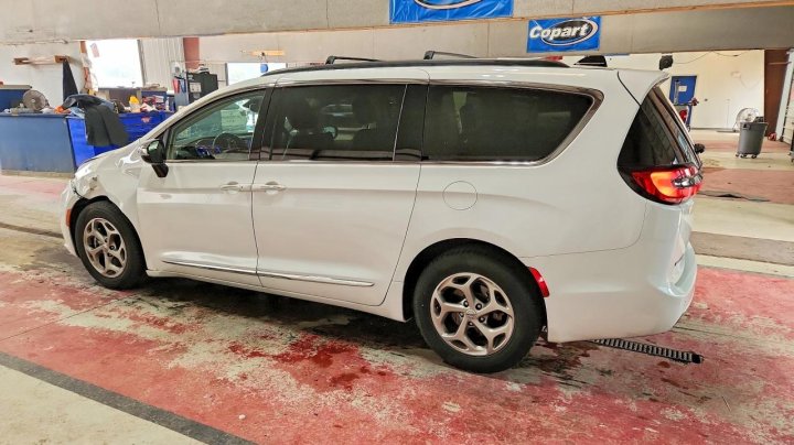 CHRYSLER Pacifica  2023