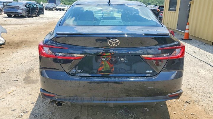 Toyota Camry  2026