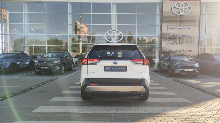 Toyota RAV4 Active + 2023