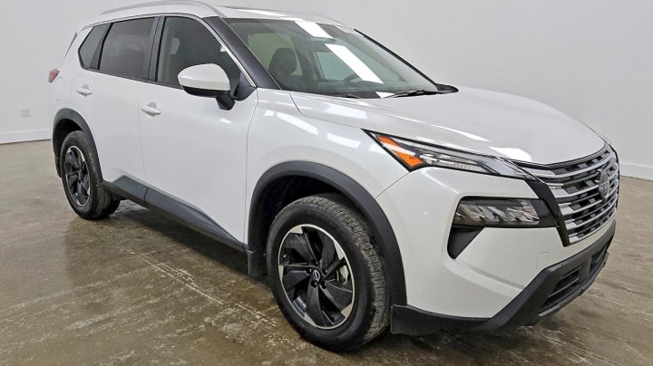Nissan ROGUE  2025