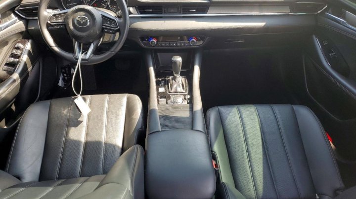 Mazda 6  2020