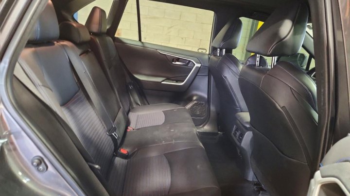 Toyota RAV4  2021