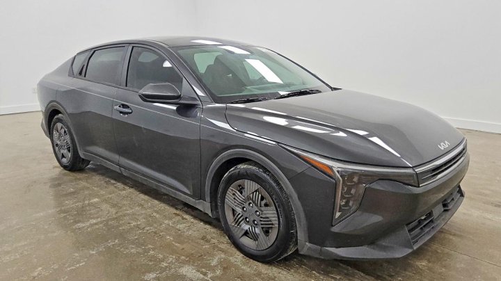 KIA K4  2025