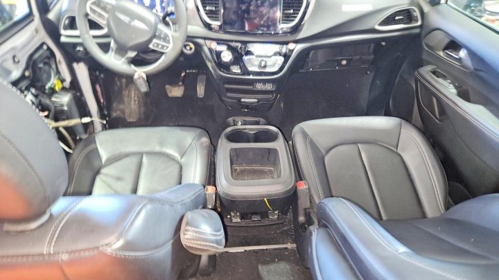 CHRYSLER Pacifica  2025