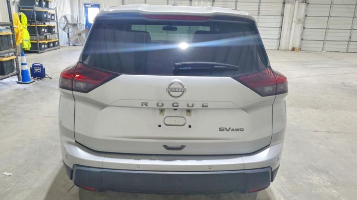 Nissan ROGUE  2024