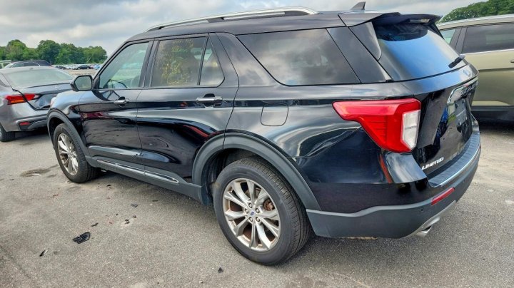 Ford Explorer  2022