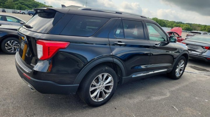 Ford Explorer  2022