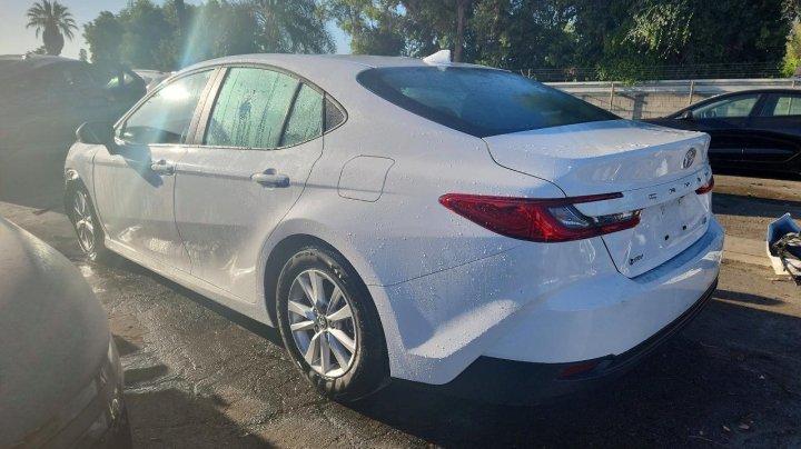 Toyota Camry  2026