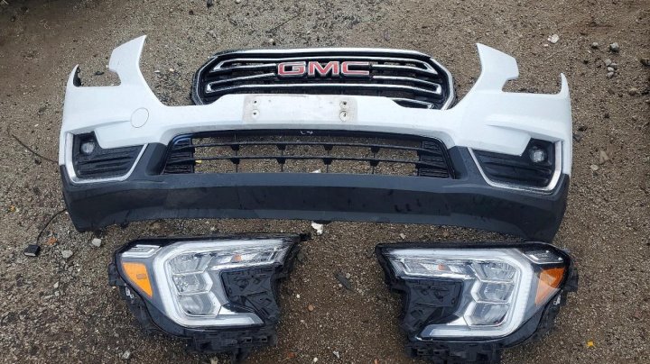 GMC TERRAIN  2023