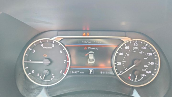 Nissan Sentra  2023