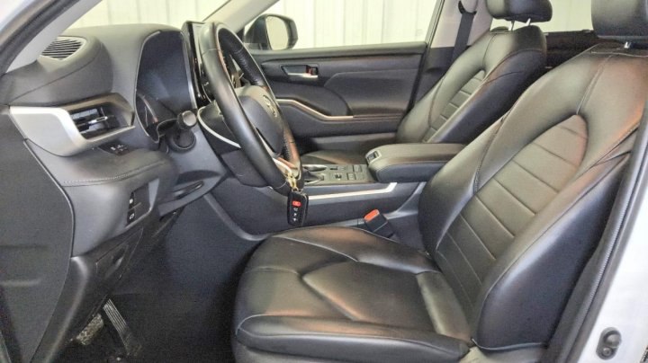 Toyota Highlander  2022