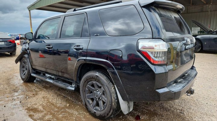 Toyota 4runner  2016