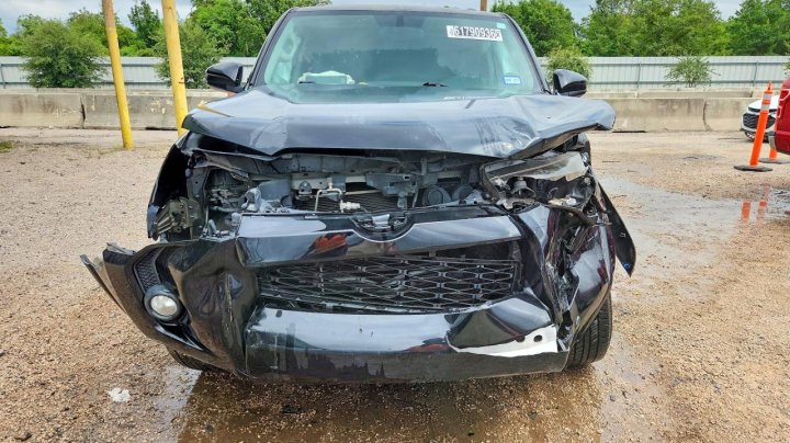 Toyota 4runner  2016