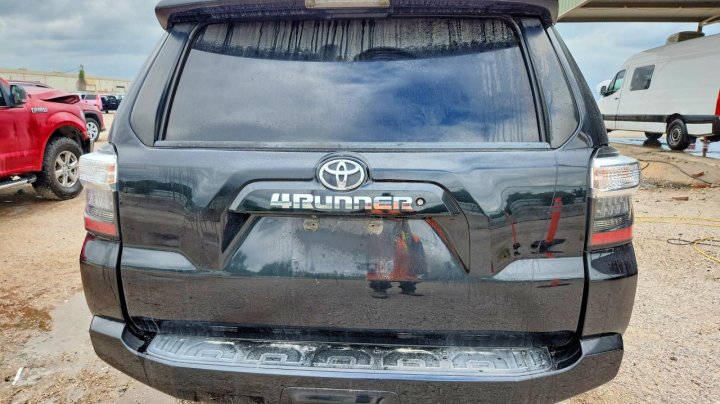 Toyota 4runner  2016