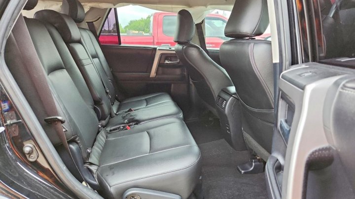 Toyota 4runner  2016
