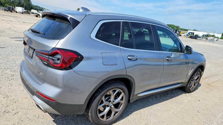 BMW X3  2024