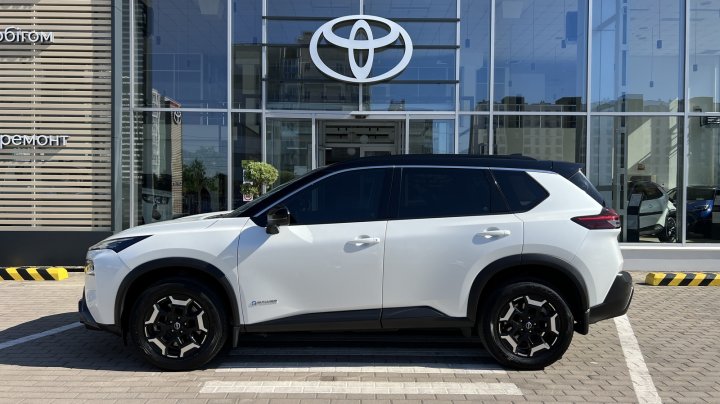 Nissan X-Trail 2024